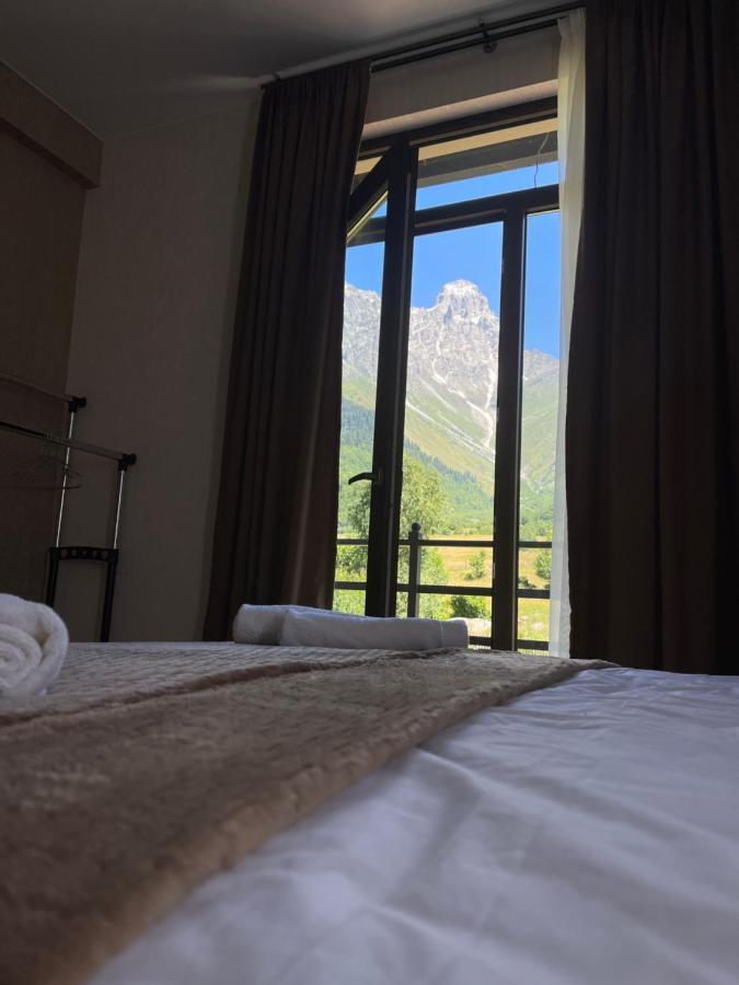 Panorama Ushba Hotel Mestia Ngoại thất bức ảnh